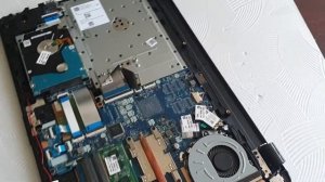 Апгрейд ноутбука HP Laptop (Model 15-bs162ur) Как разобрать и модернизировать всё покажу вам.