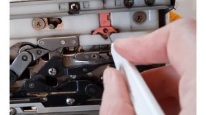 Как вязать ровные края на вязальной машине Brother?