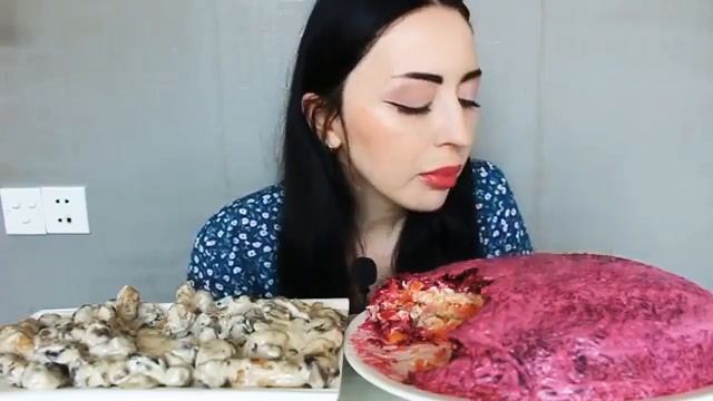 НОВЫЕ ЗНАКОМСТВА 🌸 Мукбанг ШУБА Ayka Emilly смотреть онлайн