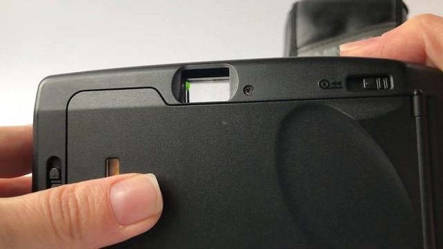 35mm film camera Minolta F10BF смотреть онлайн