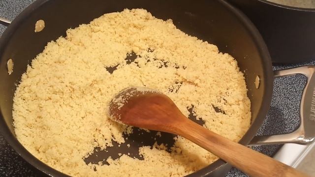 مامونية حلبية لذيذة Mamounia-Aleppo Semolina Pudding смотреть онлайн
