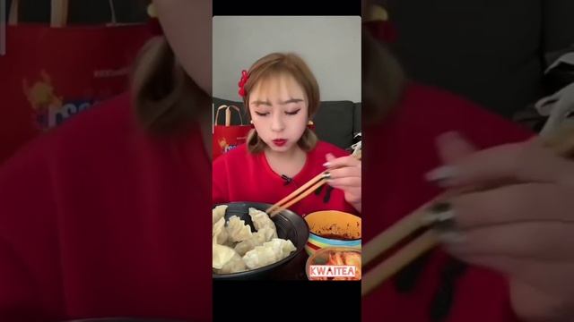 #shorts #итинг #асмр #кезде #димсамы #мом #еданакамеру #девушкаест #вк смотреть онлайн