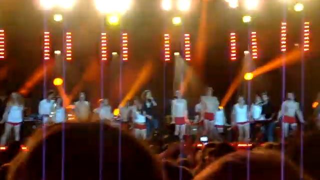 Julien Dore - Kiss Me Forever @  Taratata Brussels (21.06.11)