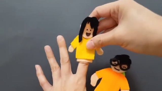 The Finger Family Song from Calbe смотреть онлайн