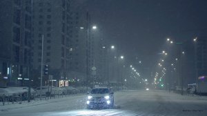 Тюмень 2025. Снегопад. Ночь. Европейский микрорайон