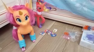 Мама купи мне пони