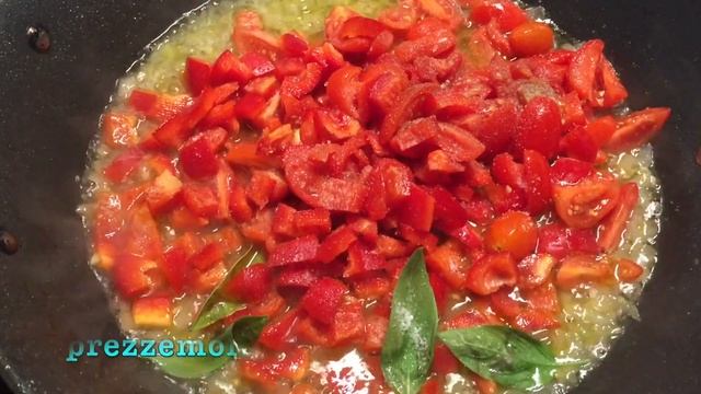 Speciale ricetta per Natale: pasta farfalle colorate con gamberi смотреть онлайн