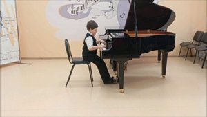 Ноктюрн Ф. Амирова исполняет
Алексей Руденко, 7 лет