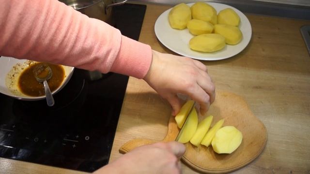 Картошка по-деревенски! Сочная! В духовке! Рецепт. #картошкаподеревенски #potatorecipe