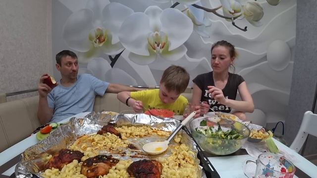 МУКБАНГ ИТАЛЬЯНСКИЕ МАКАРОНЫ С КУРИЦЕЙ 😋И РАСПАКОВКА | MUKBANG ITALIAN PASTA WITH CHICKEN #мукбанг смотреть онлайн