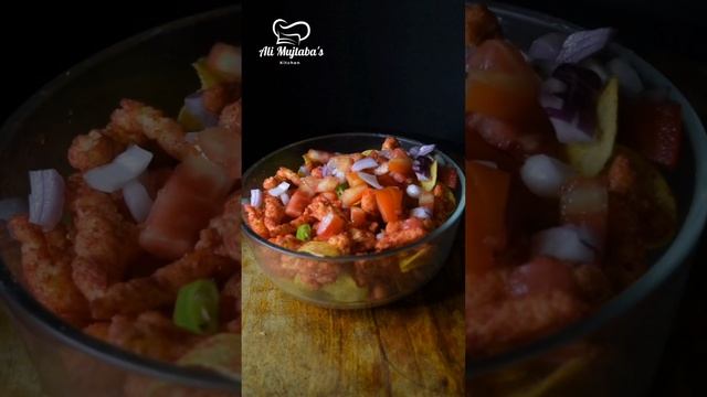 You Must Try This Lays Cheetos Chaat Salad 🥗🌶️🔥 #food #shorts #alimujtabaskitchen смотреть онлайн