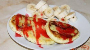 Сырники с семенами чиа и изюмом