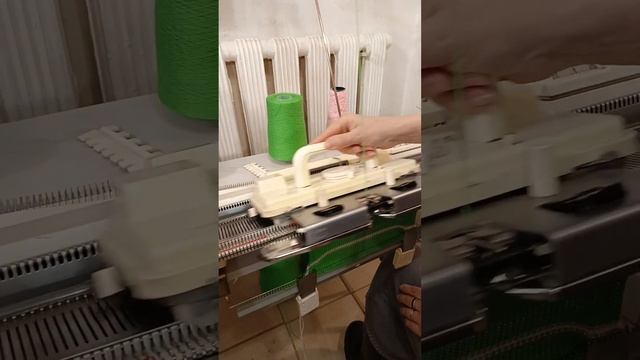 Пример очного урока по машинному вязанию. Курсы вязания в Нижнем Новгороде
