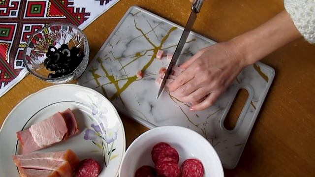 Очень удачный рецепт теста для пиццы! Супер тесто для пиццы! Простой рецепт пиццы в духовке! смотреть онлайн