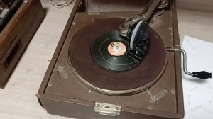 У попа была собака