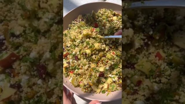 This is your sign to Make More Salads 🥗 смотреть онлайн