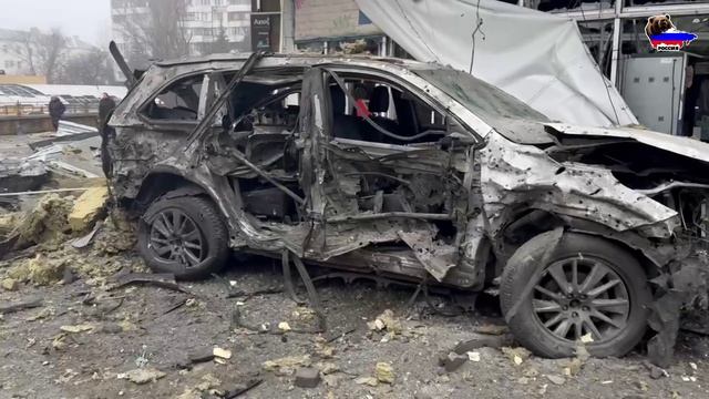 Последствия удара РСЗО HIMARS по супермаркету в Донецке смотреть онлайн