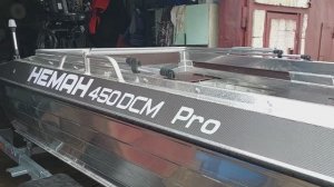 Неман 450 DCM Pro.  Вешаю мотор.