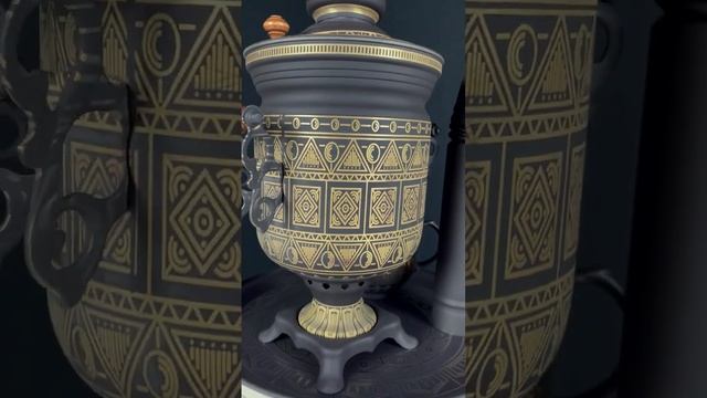 Самовар Чукотка на 2.5 литра! В наборе - чайник, труба, сахарница и поднос #shorts смотреть онлайн