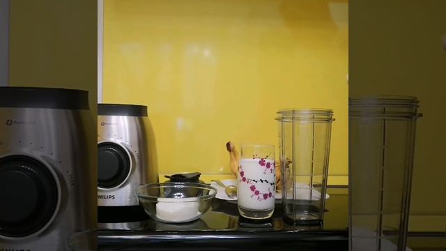 Очень вкусный Молочный коктейль смотреть онлайн