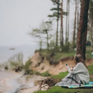 Медитация пляж, лес, озеро, лодочка