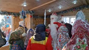 Поём рождественские песни в Дом Деда Мороза от телеканала ОТВ