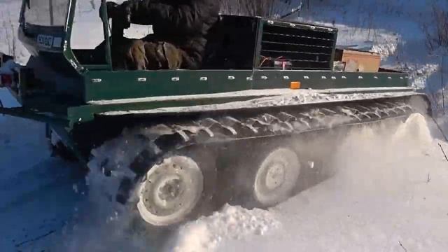 Битва двух БОРУСОВ по снегу - ЭКСТРИМ против ПРОФИ. смотреть онлайн