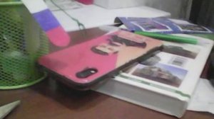 телефон убегает