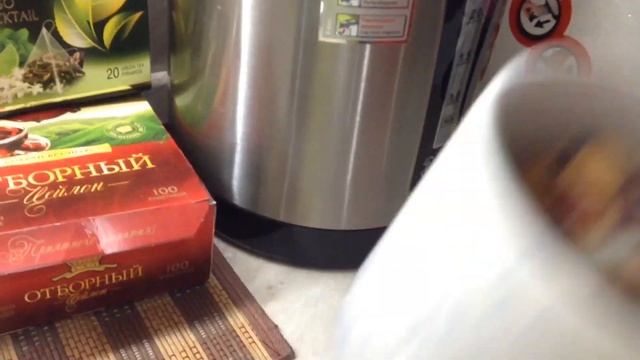 Дебил-Шоу.Выпуск №8.Как недорого и вкусно покушать и не умереть от голода!)) смотреть онлайн