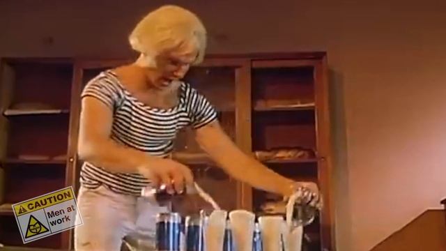 WU TANG VS MEN AT WORK - WIT DA GAT DOWN UNDER (mashup) смотреть онлайн