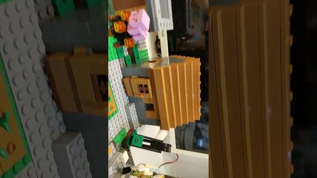 Огромная майнкрафт лего деревня #shorts смотреть онлайн