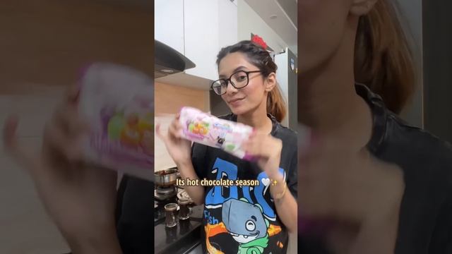Its hot chocolate season ! 💕 #shorts #youtubeshorts #ytshorts смотреть онлайн