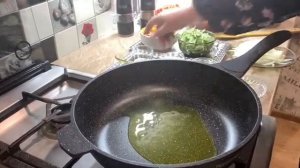 ОБАЛДЕННАЯ горячая ФУНЧОЗА с говядиной и овощами.