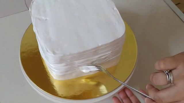 No bake simple celebration cake || DIY Cake || Birthday Cake || Swiss Meringue Frosting
