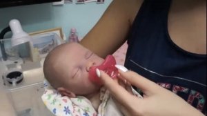 КУПАНИЕ ХЛОИ И МЭЛАДИ ! НЕДЕЛЯ ВЛОГОВ ДЕНЬ 2