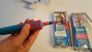 Детская электрическая зубная щетка Braun Oral-B Kids Vitality StagesPower Frozen / StarWars