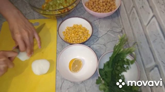 Yay salatı asan və dadlı(Очень вкусный летний салат) смотреть онлайн
