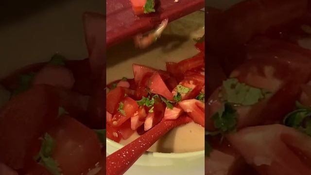 Знаменитый французский завтрак, который подают в ресторанах Парижа. Без глютена. Диетический#shorts смотреть онлайн