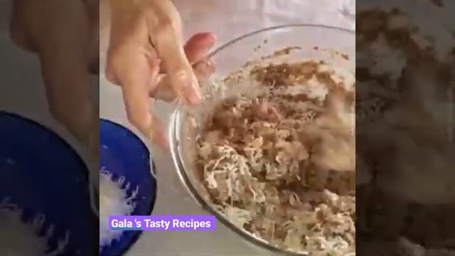 Праздничная закуска "Рафаэлло" с печенью трески и орехами. Вкусно!