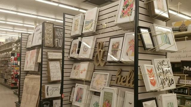 Hobby Lobby vlog: Party with Ms. Brim смотреть онлайн