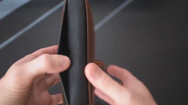 Докхолдер ручной работы из натуральной кожи