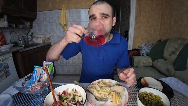 МУКБАНГ НАРЕЗКИ ЛУЧШЕЕ - СУП / РЫБНЫЕ КОТЛЕТЫ / МАКАРОНЫ / САЛАТ / MUKBANG АСМР 10. 01. 2025