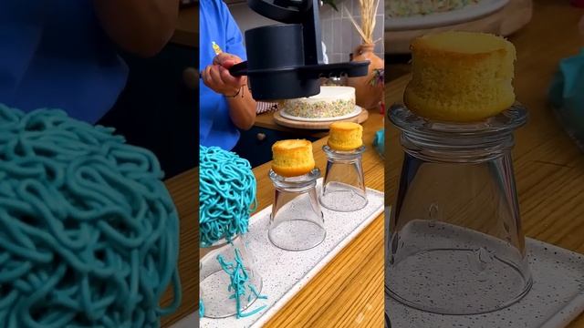 Ice Cream Monster Cake #Shorts смотреть онлайн