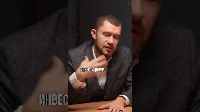 В 9-ом классе, я свободное время проводил с брокерам