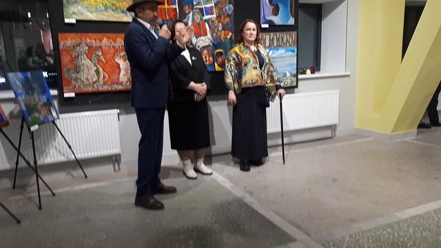 Видео на котором Знаменитый Армянский художник рассказывает про свой художественый дом.