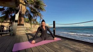Stretching and Contortion Flexibility Yoga