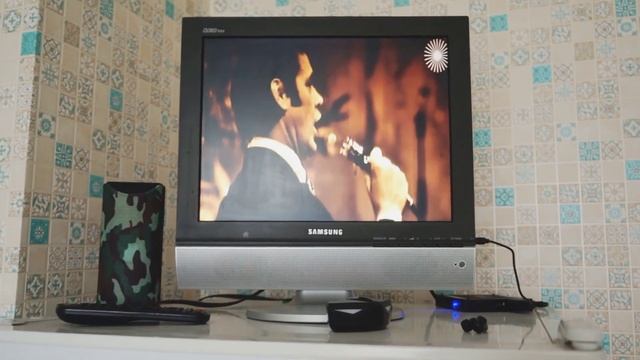 Лайфхак - как подключить блютуз наушники и колонку к телевизору в котором нет блютуза смотреть онлайн