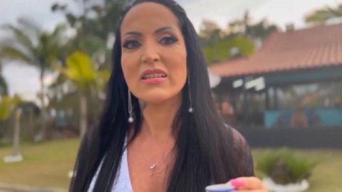 ELISA SANCHES FALA DO "TAMANHO" DO MC RYAN SP!