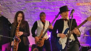 "Шпионы гламура" от Бостонского чаепития.