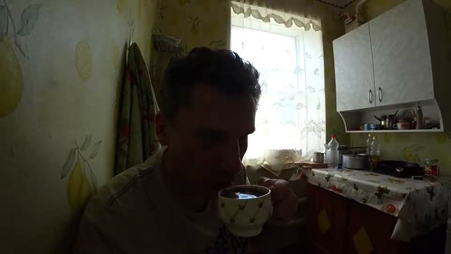 АБРИКОСЫ, ЛЕЧИМ УШИ ..